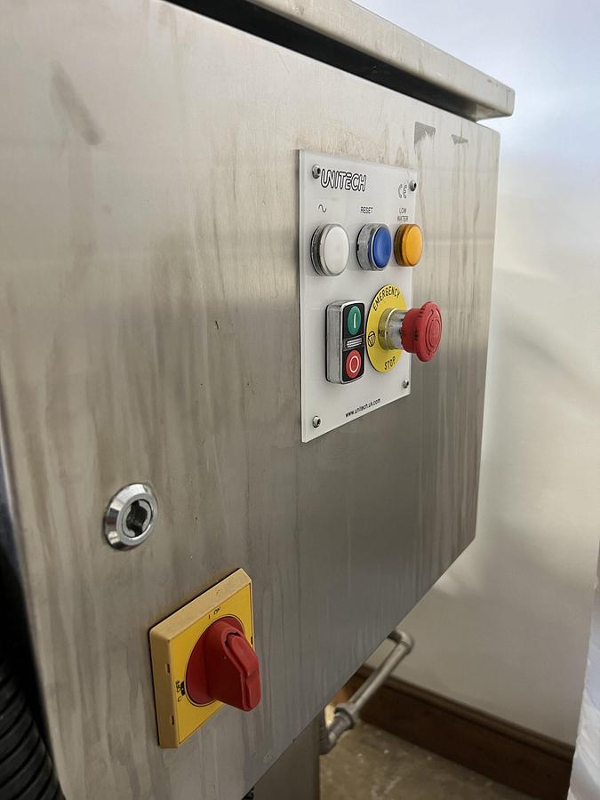 Used Used Unitech Sanitising Tunnel