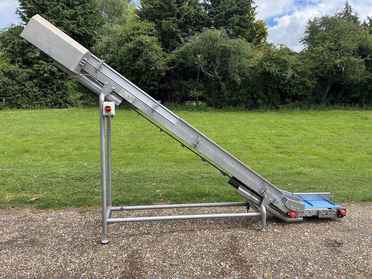 Used Narrow Stainless Steel Elevator