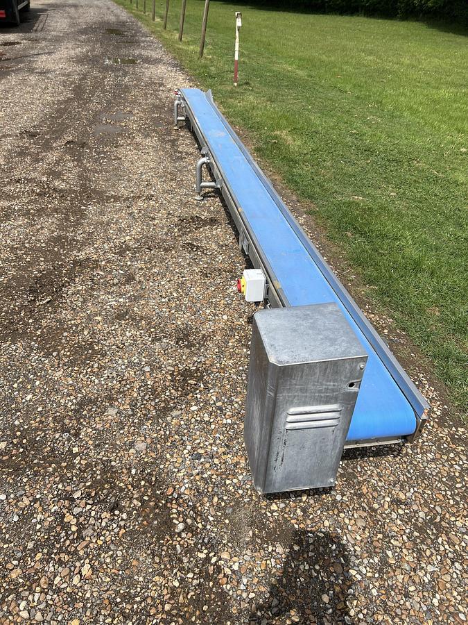 Used Narrow Flat Belt Conveyor