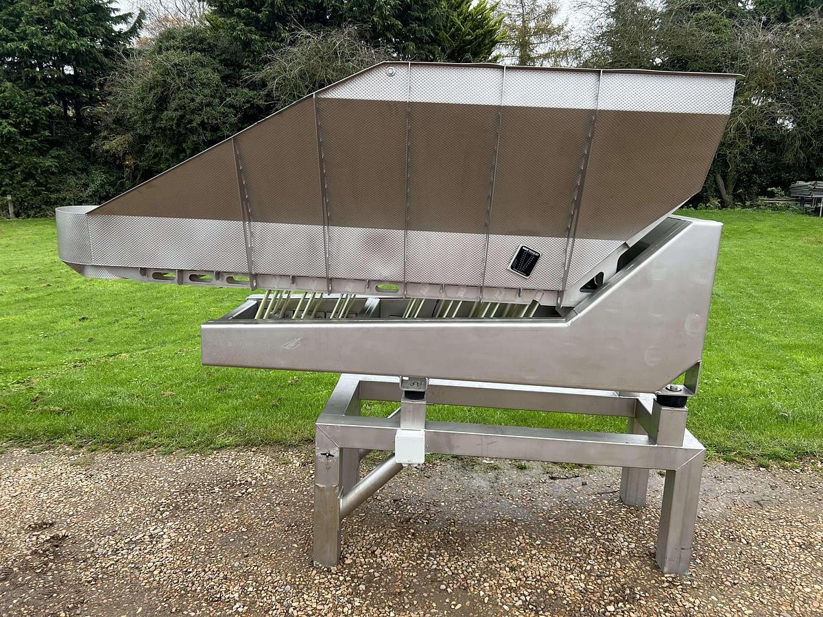 Used Used Vibratory Conveyor