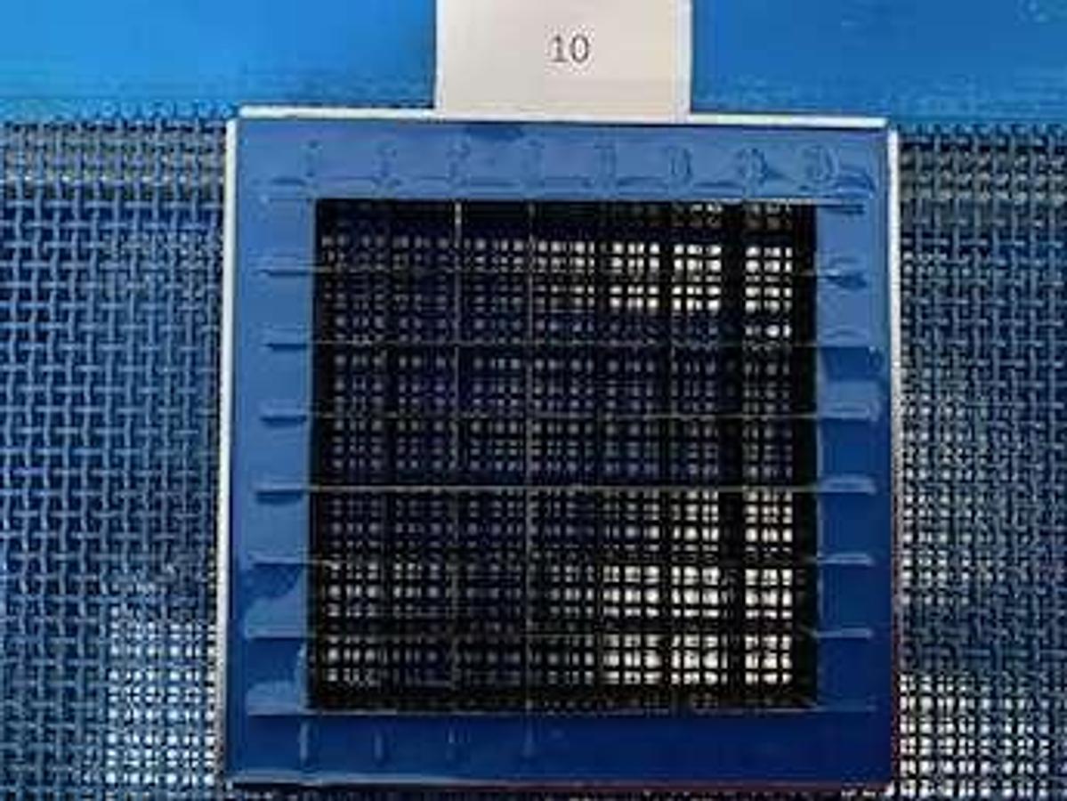 Used Chip Grid and Pusher Sets