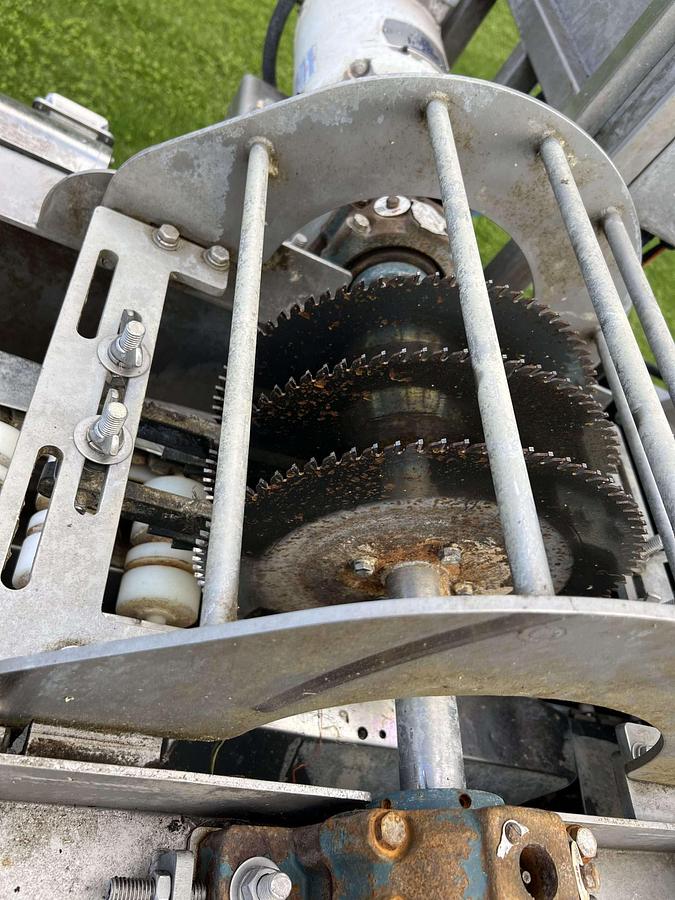 Used Hughes Sweetcorn Cutting Line