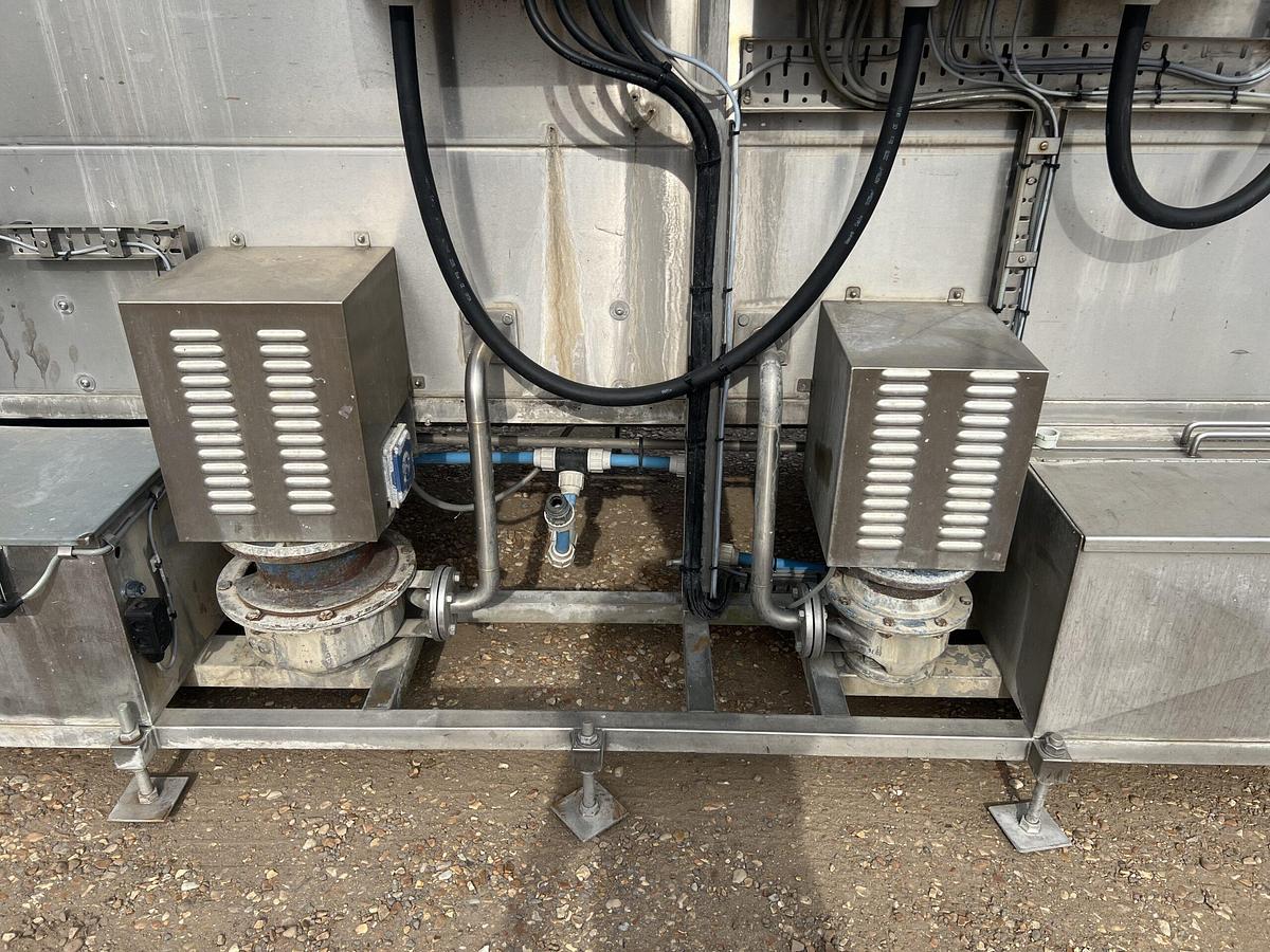 Used Used Crusader Tray Washer