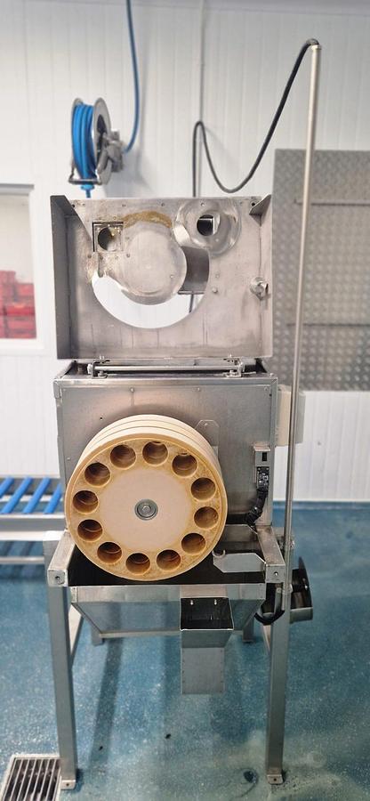 Used Francis Overall Carrot Baton Machine