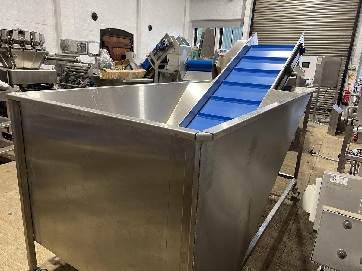 Used 2026 JayCraft Surge tank
