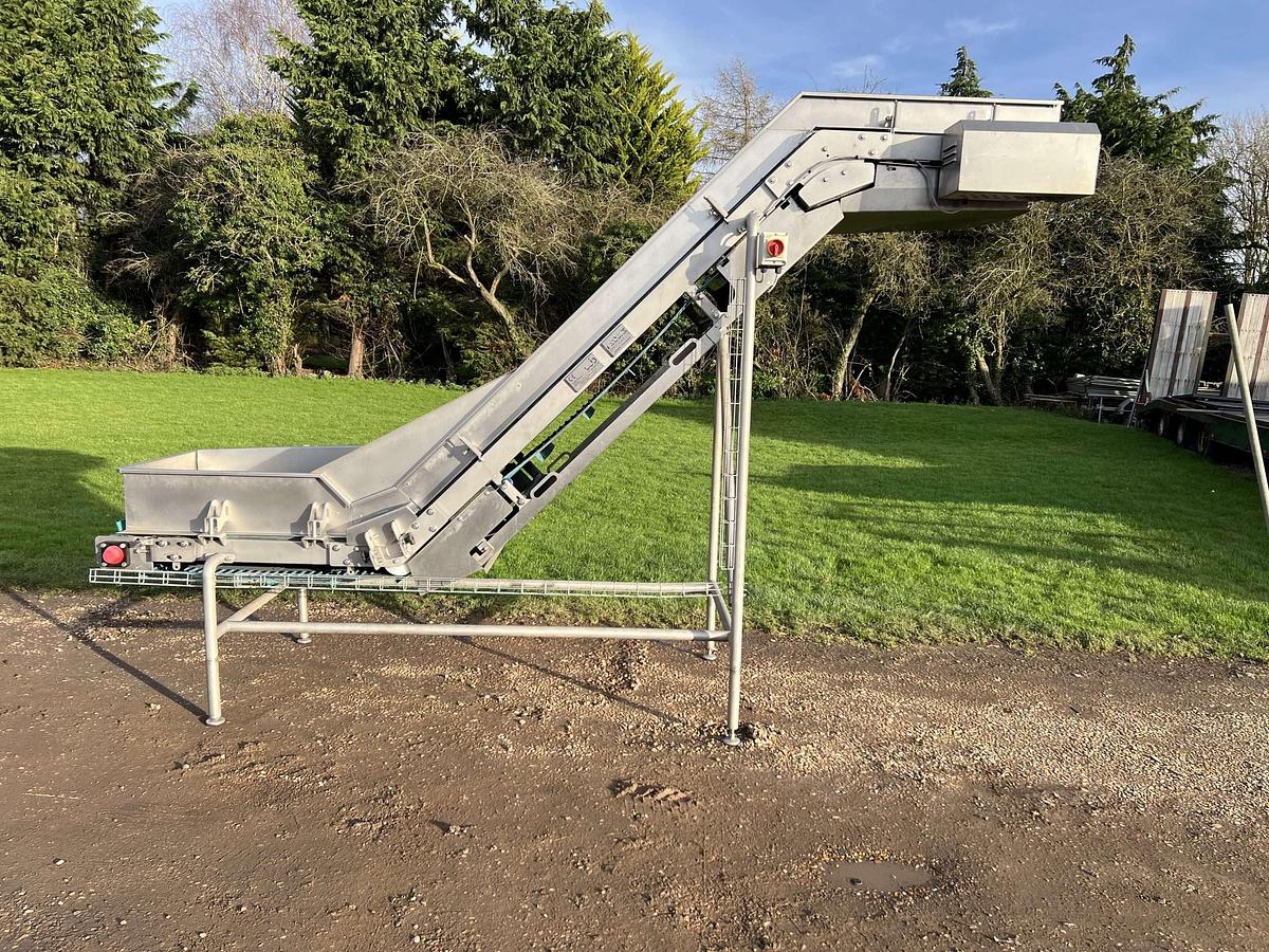 Used Used stainless steel elevator