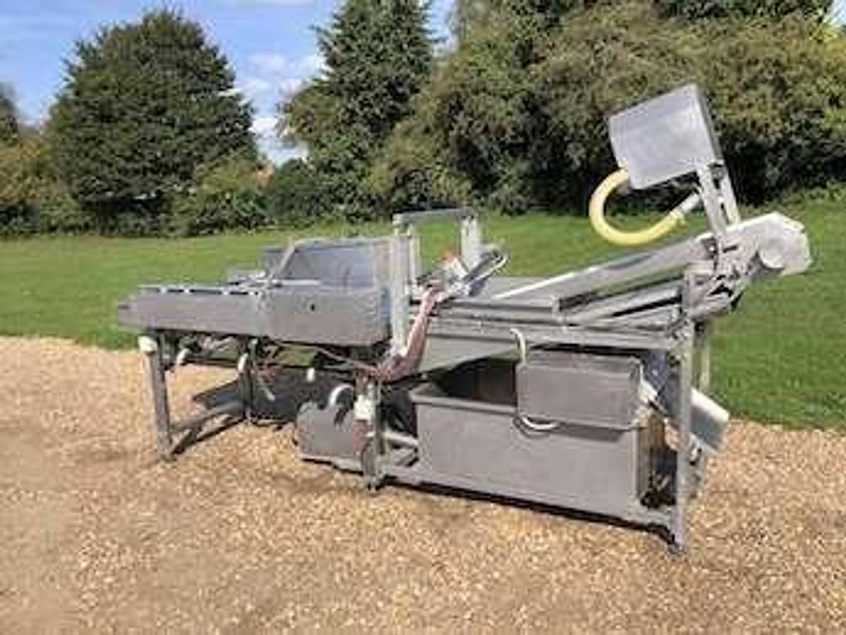Used Flume Washer & Recirculating Tank