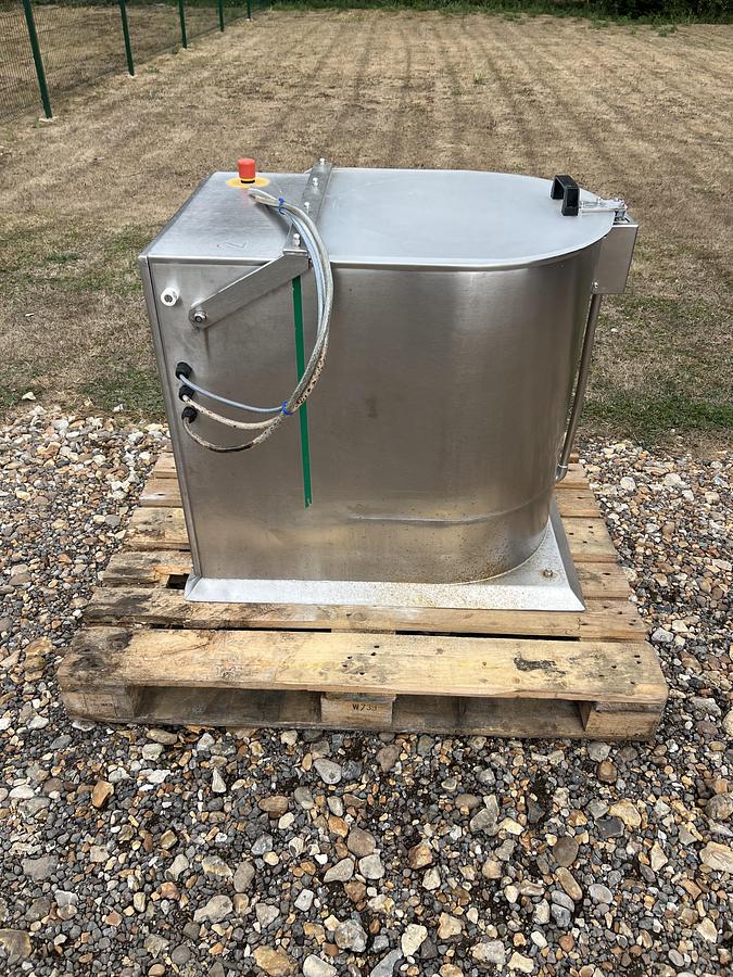 Used Salad basket Spinner