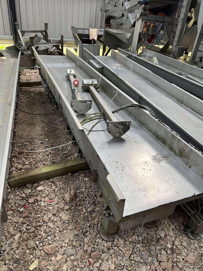 Used Cox and Plant Vibratory Conveyors