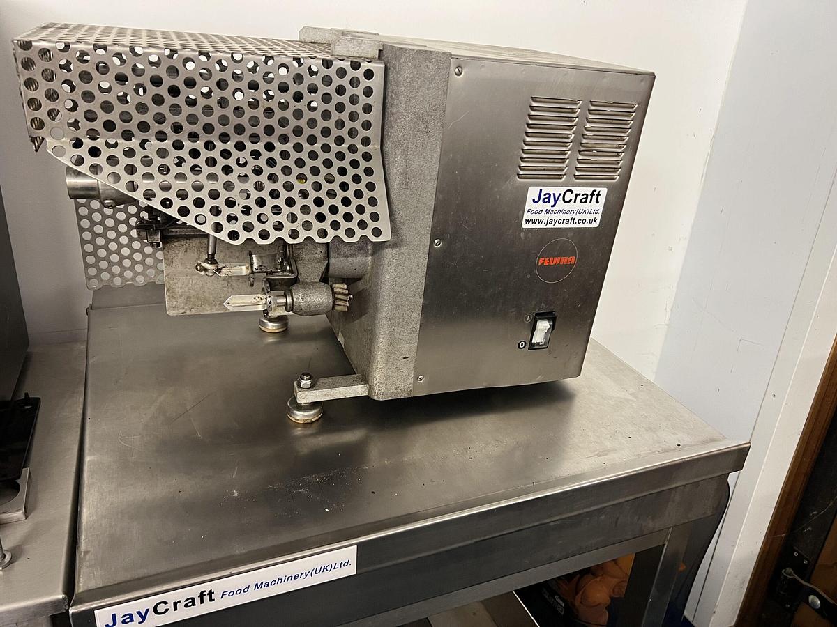 Used Used Feuma Apple Peeler