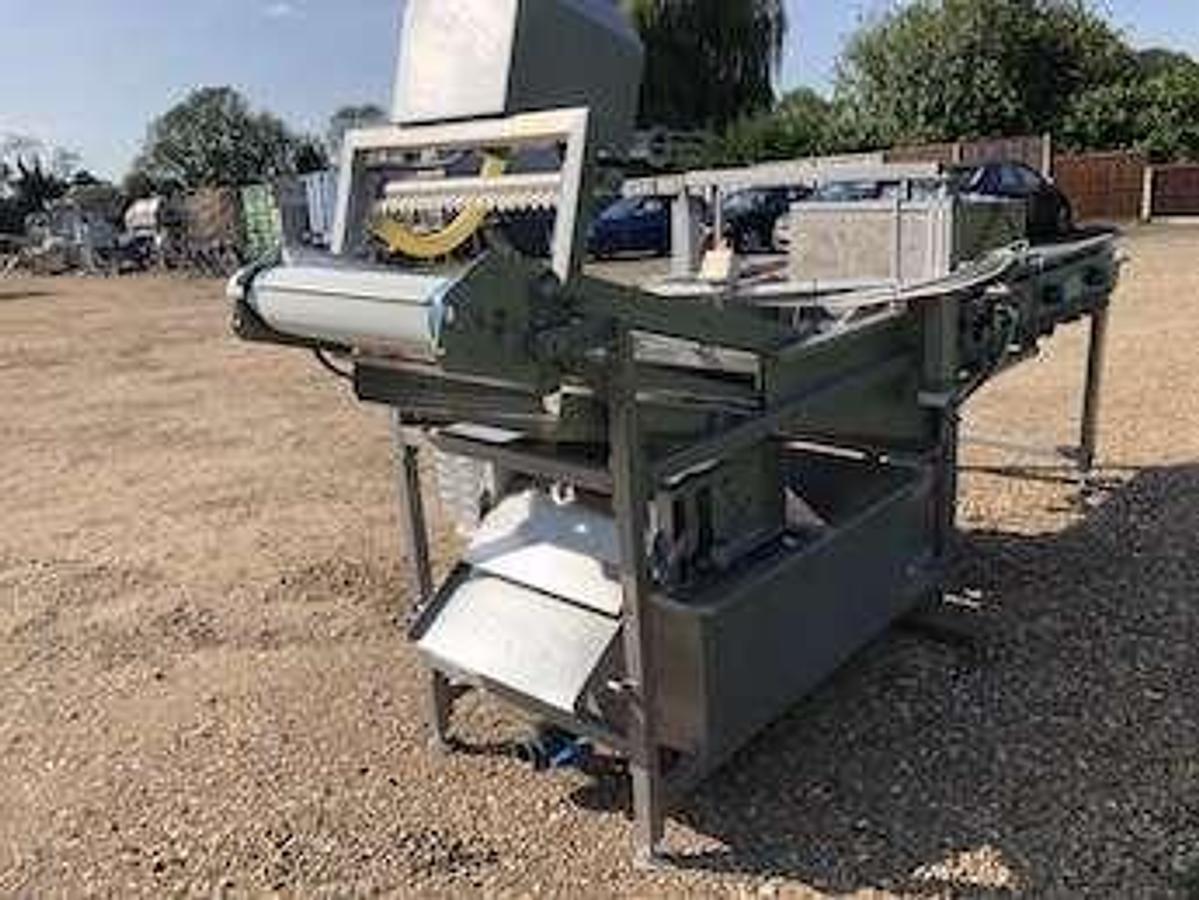 Used Flume Washer & Recirculating Tank