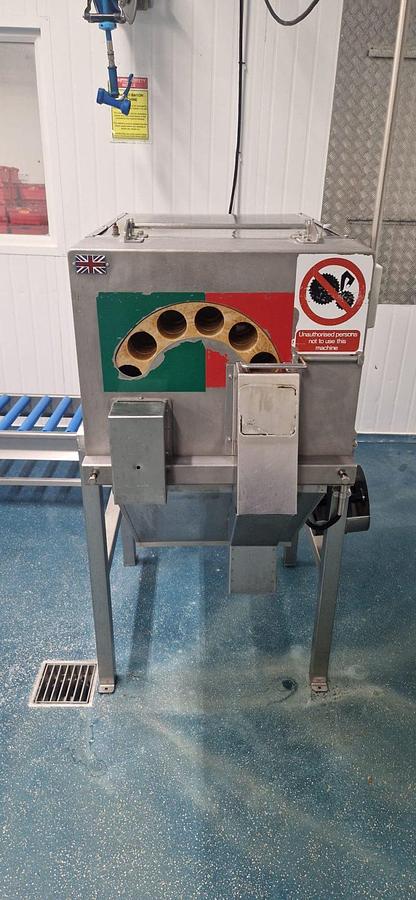 Used Francis Overall Carrot Baton Machine