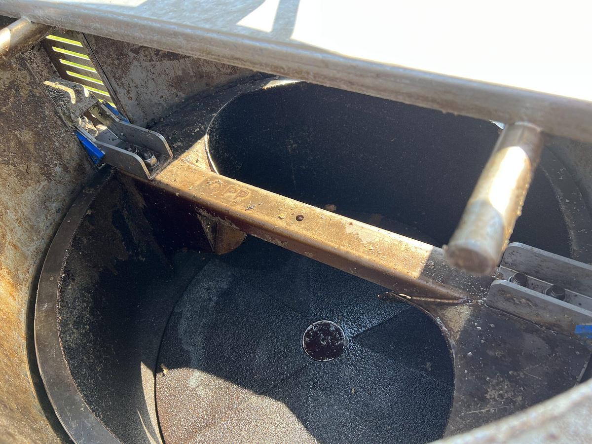 Used Used 50kg Batch Peeler
