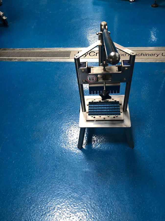 Used Table Top Pepper Machine