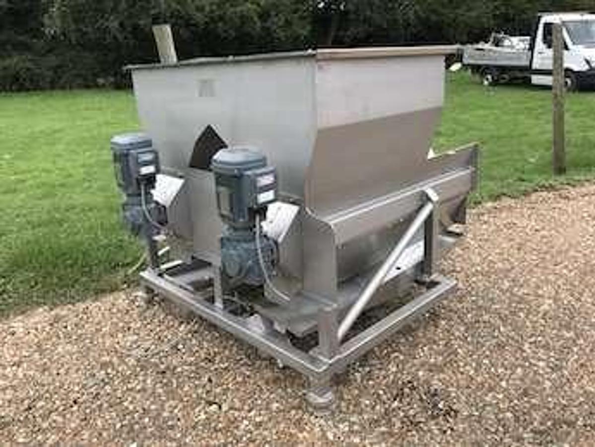 Used Twin Singulator With hopper
