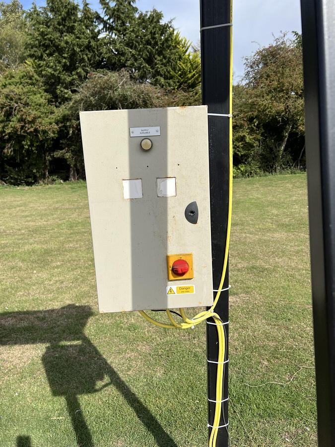 Used Used Mild Steel Elevator