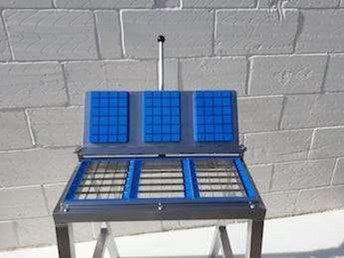 Triple Hand Pepper Dicer