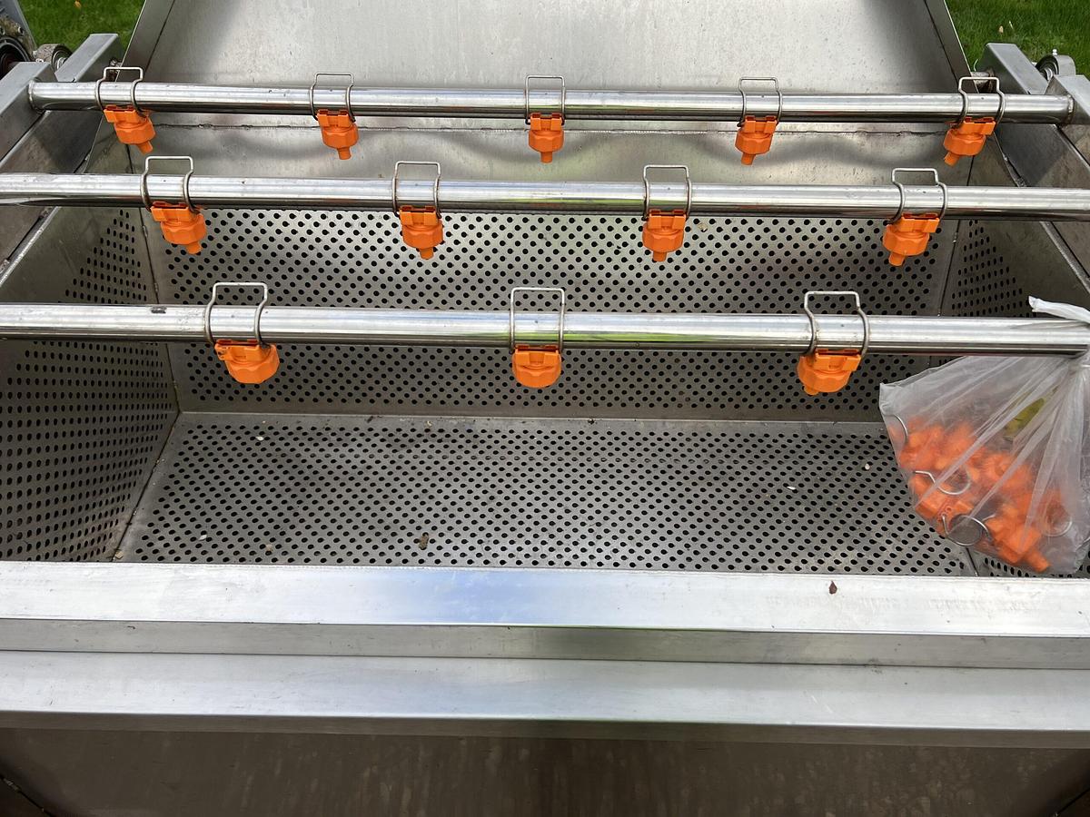 Used Used Tipping Salad Washer