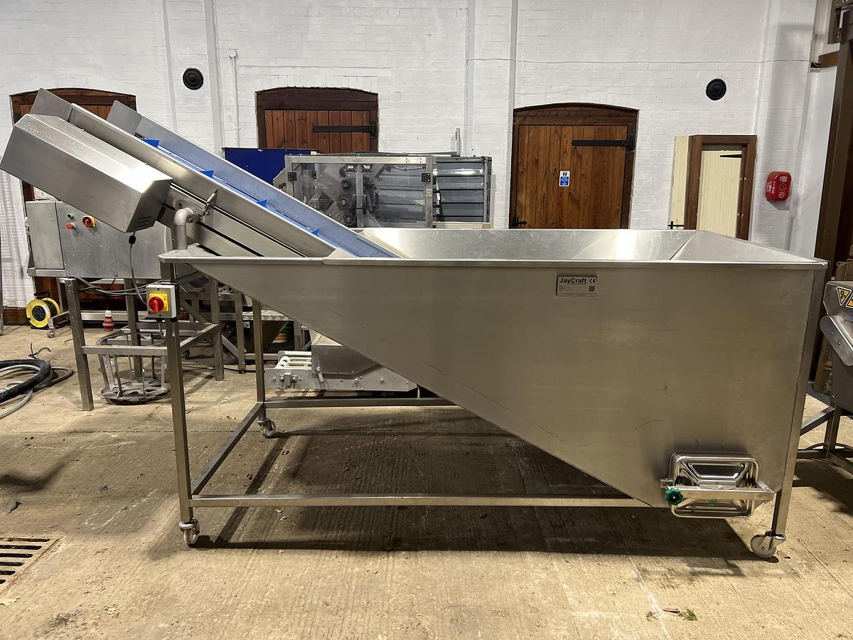 Used 2026 JayCraft Surge tank
