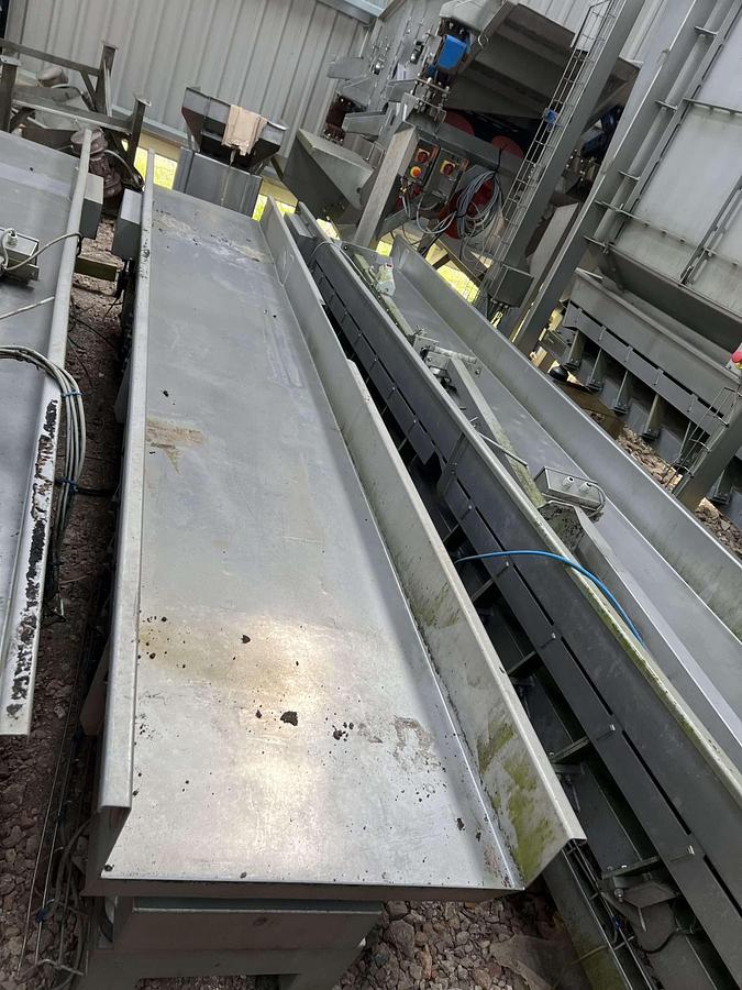 Used Cox and Plant Vibratory Conveyors