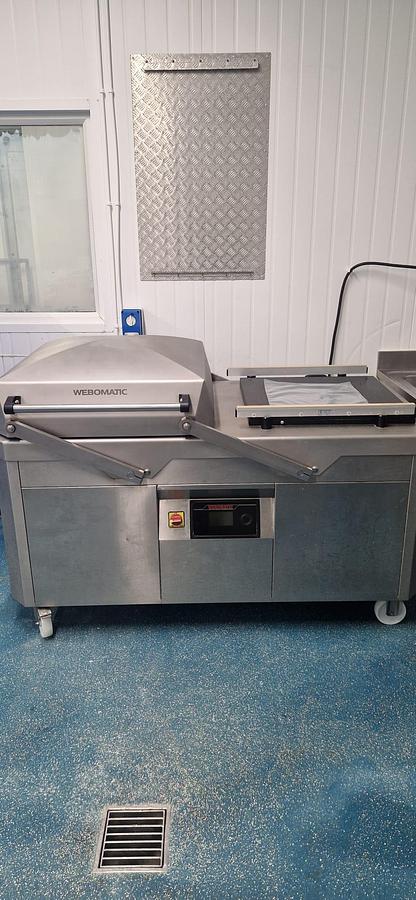 Used Webomatic Swing lid vacuum packer