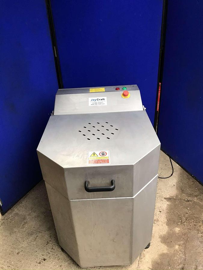 Used Used Salad Spinner
