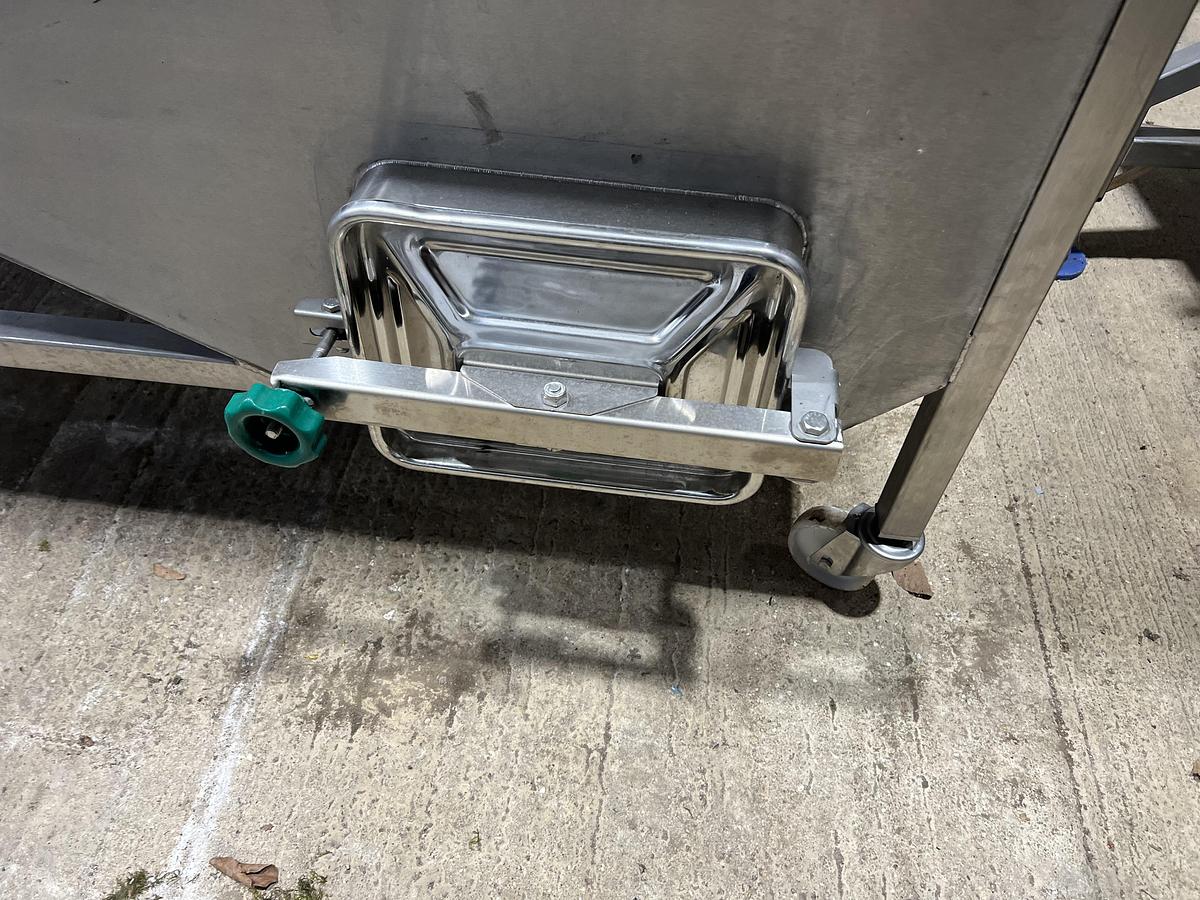 Used 2026 JayCraft Surge tank