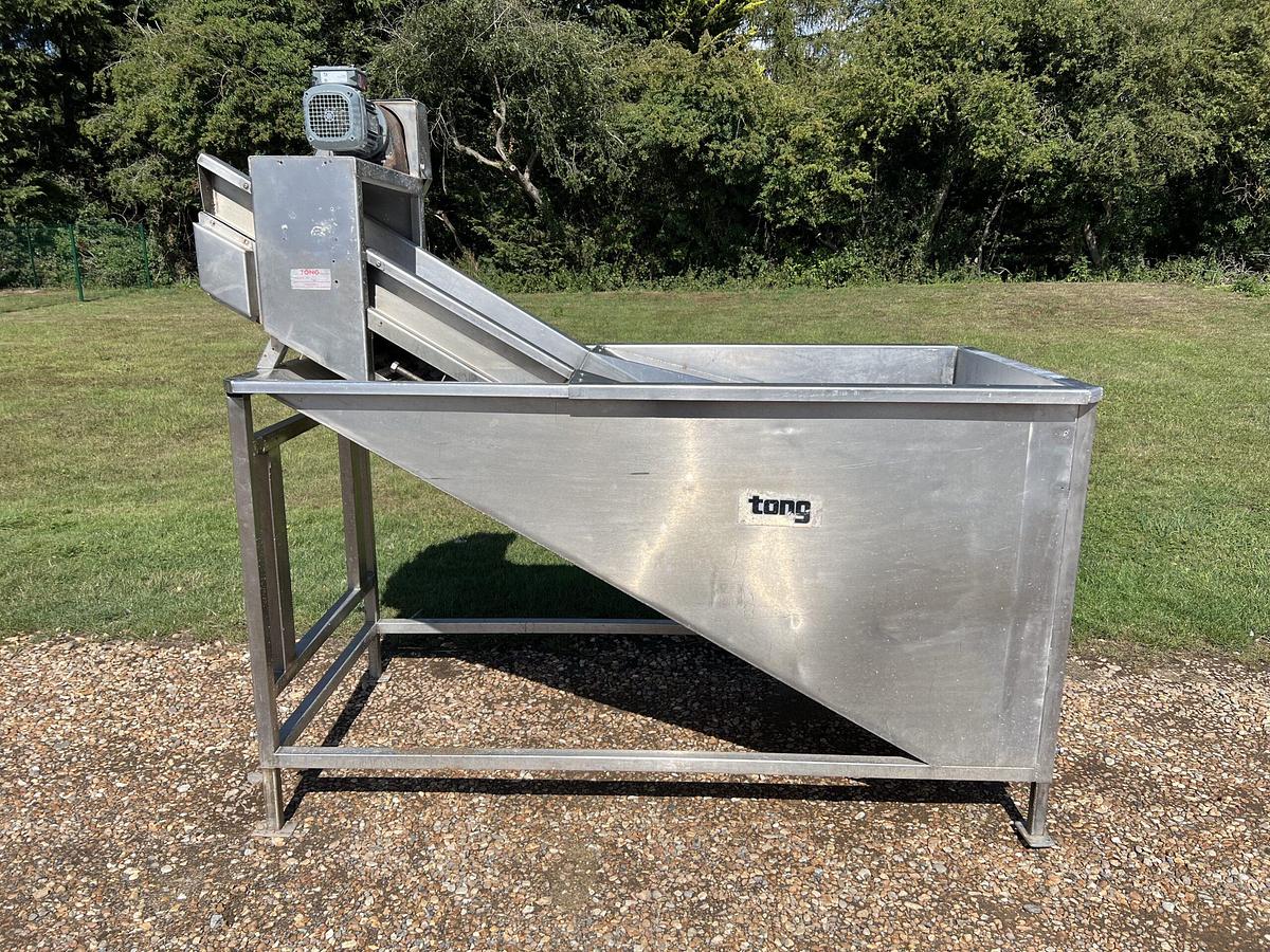 Used Used Tong Surge Tank
