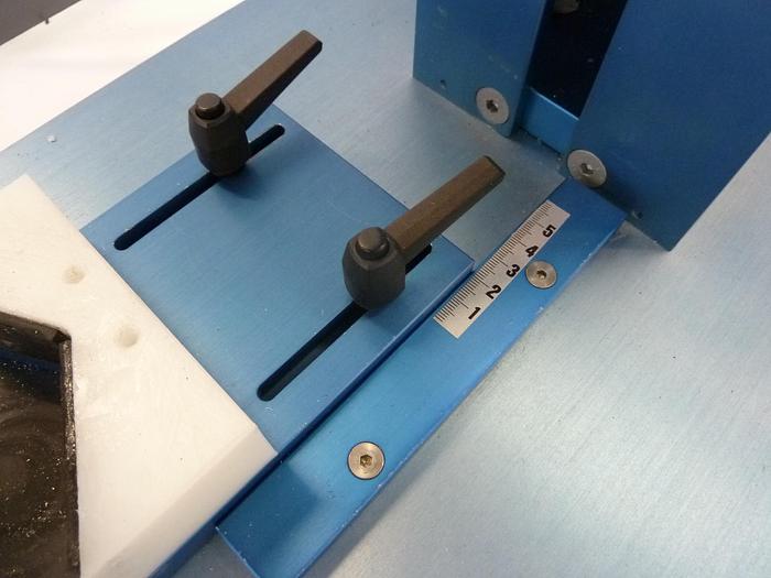 Used L 15098 E - Screw Capper NAG GRISOCAP - Semi Auto