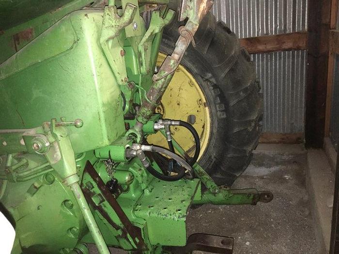 Used 1968 John Deere 4020 Tractor w/ Loader