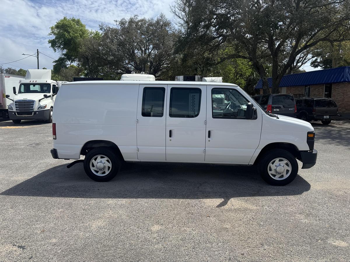 Used 2014 FORD ECONOLINE VAN E-150
