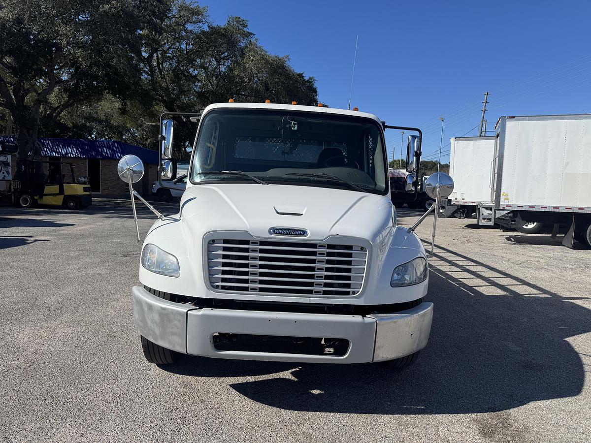 Used 2019 Freightliner® M2 106