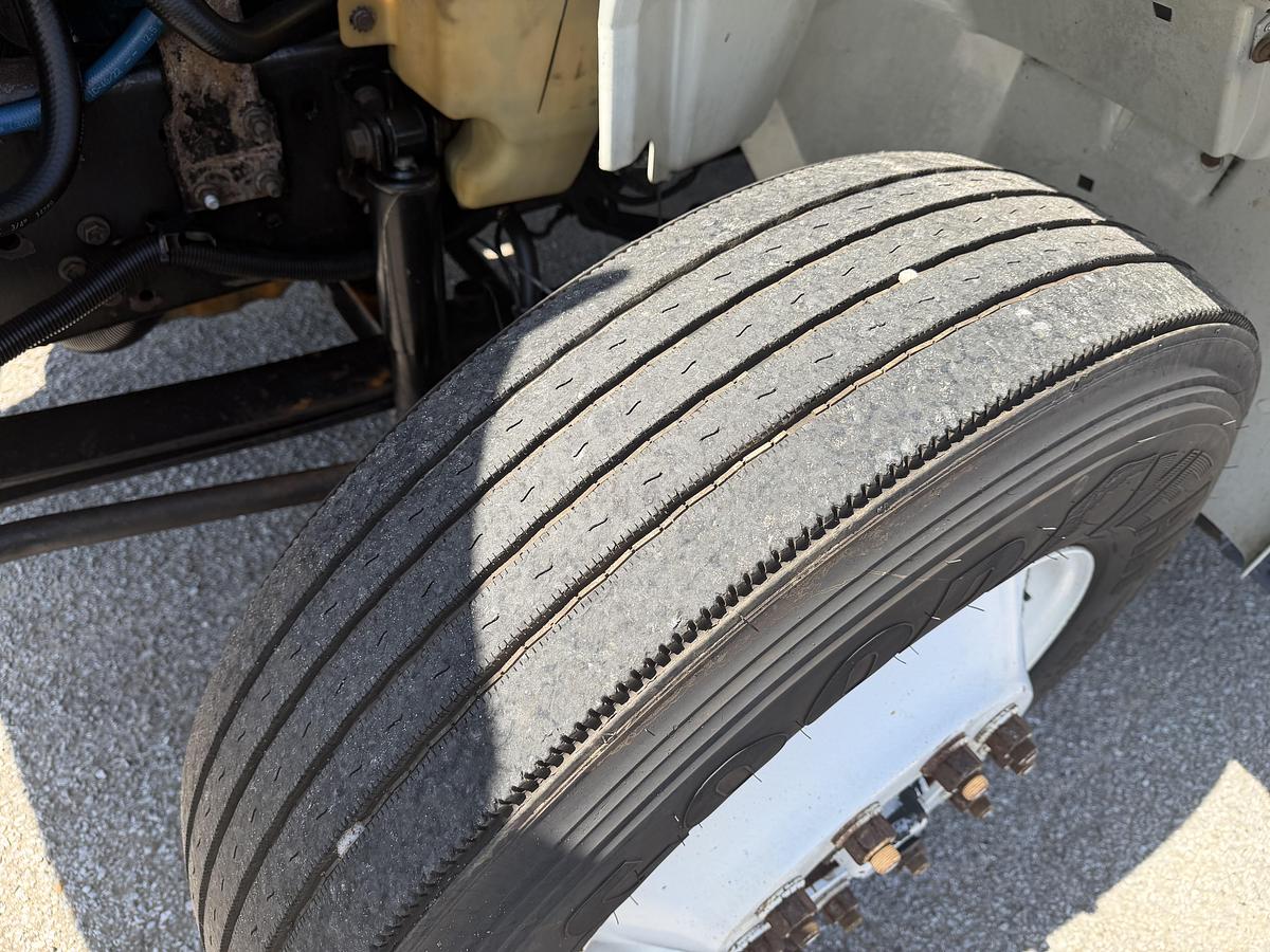 Used 2007 INTERNATIONAL 4300