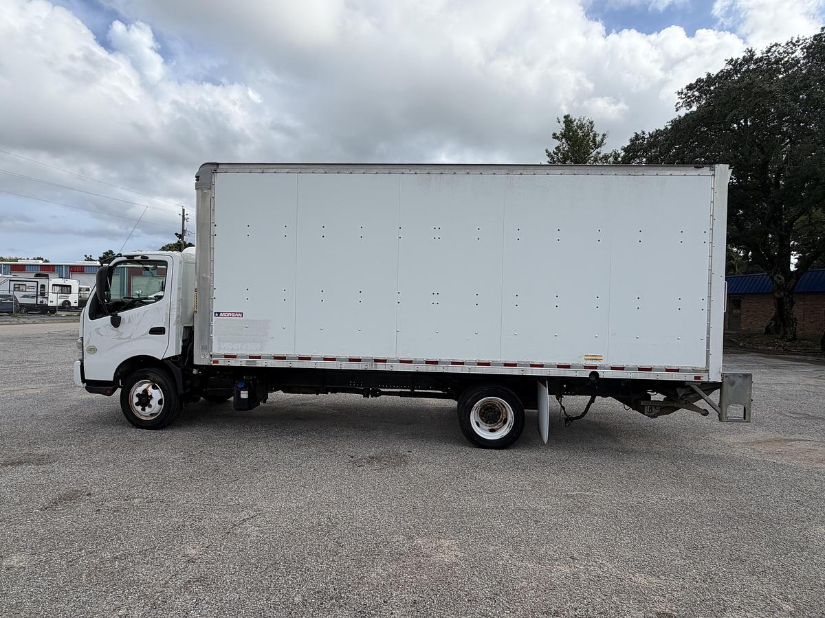 Used 2017 HINO 195