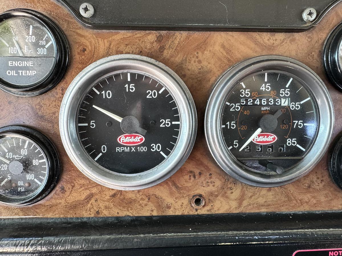 Used 2006 Peterbilt 385