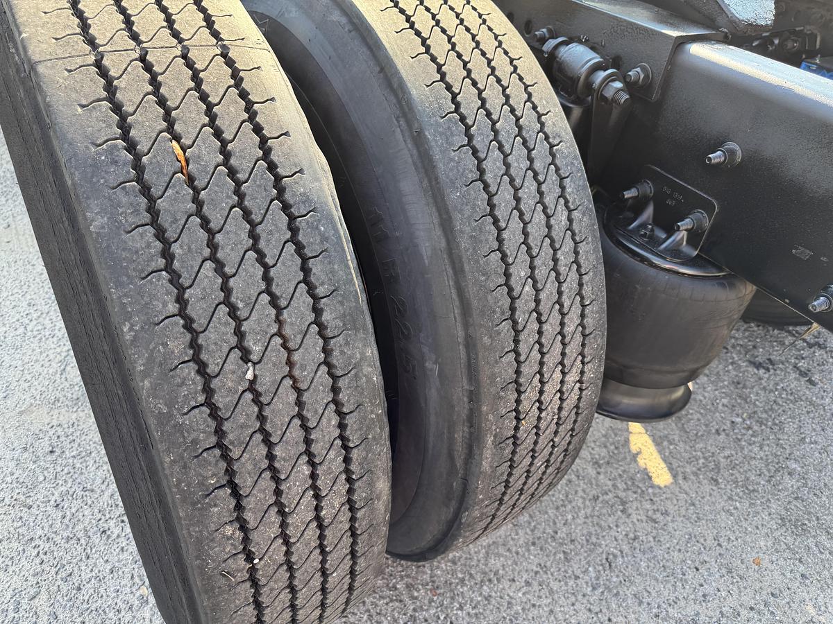 Used 2014 Freightliner® M2 106