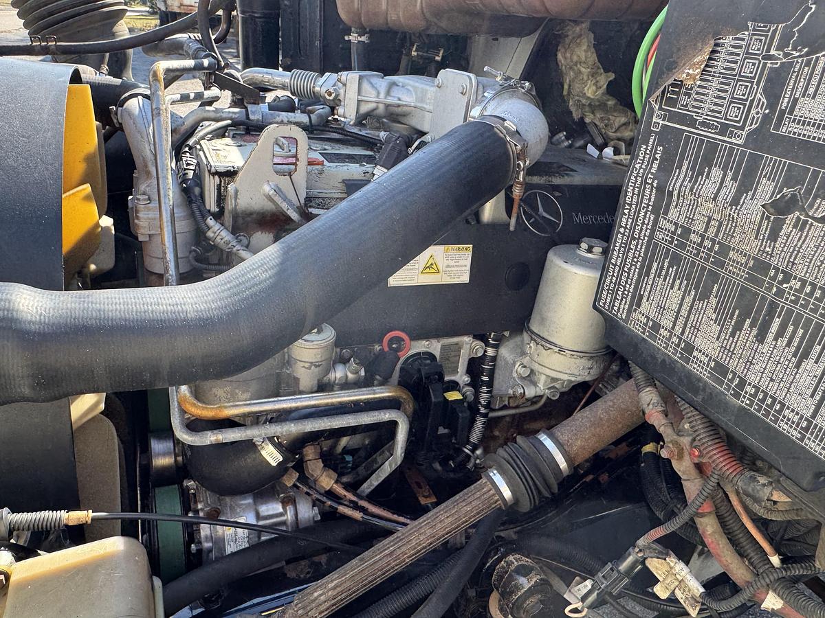 Used 2006 STERLING ACTERRA