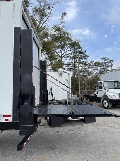 Used 2016 INTERNATIONAL 4300