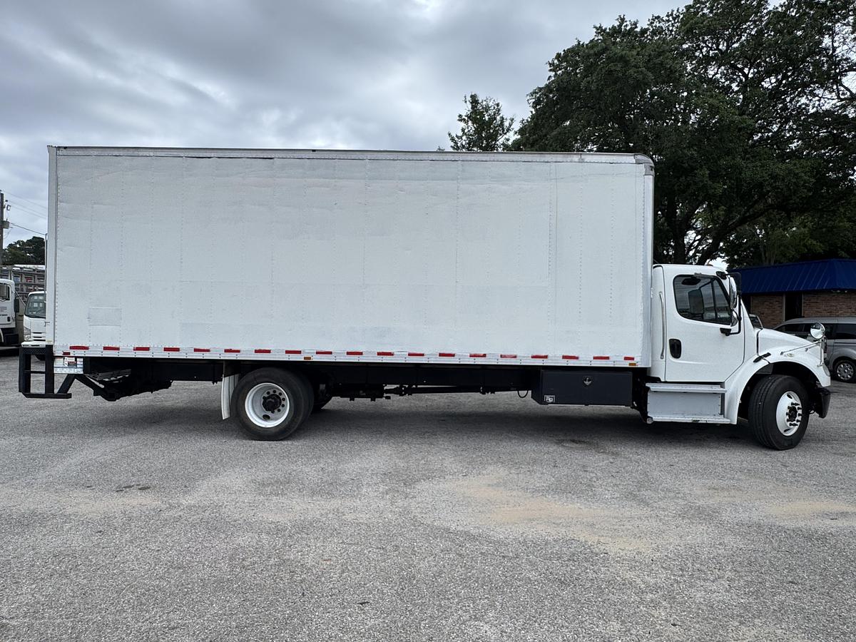 Used 2018 Freightliner® M2 106