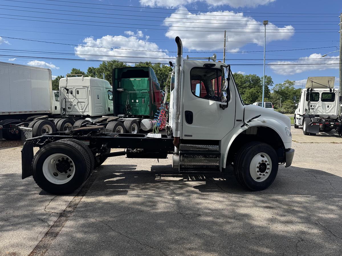 Used 2008 Freightliner® M2 106