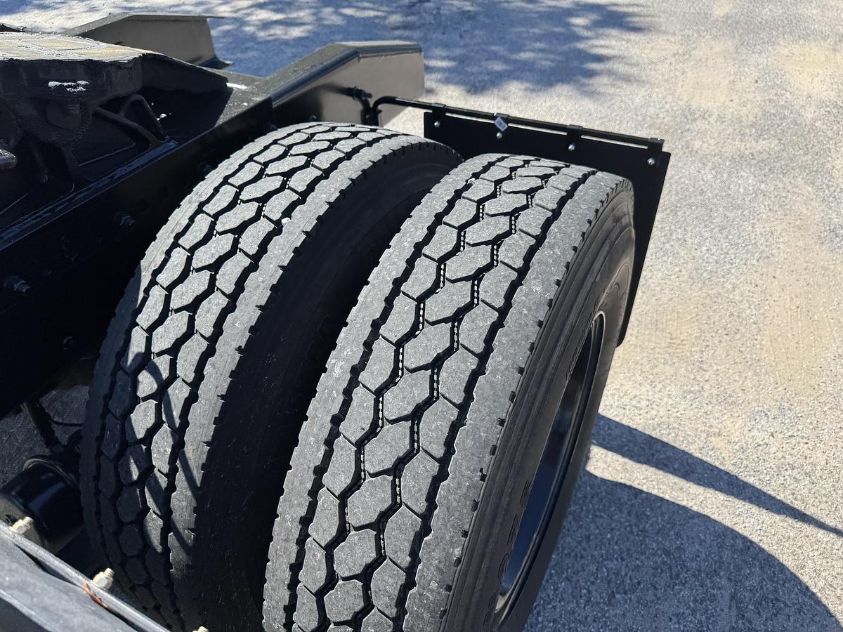 Used 2015 Freightliner® M2 106