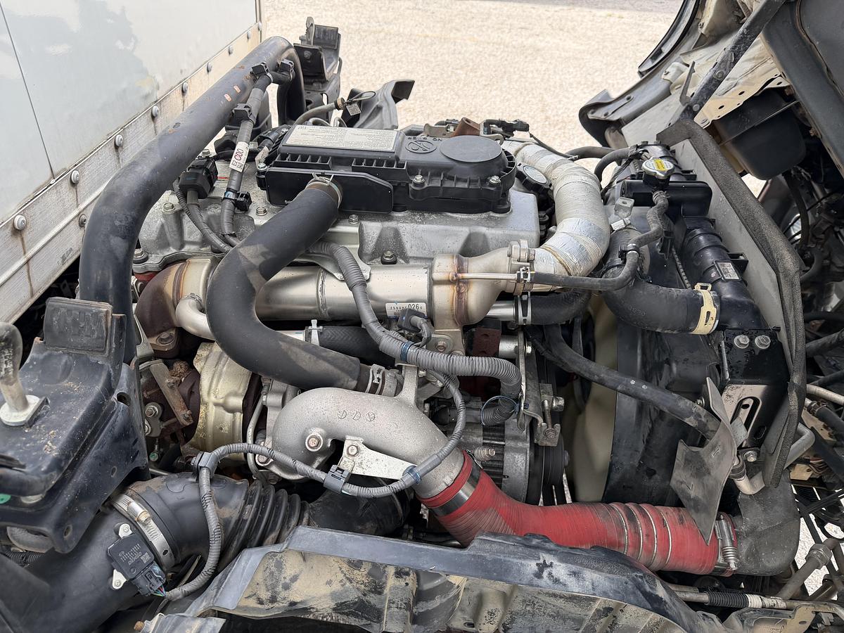 Used 2017 HINO 195