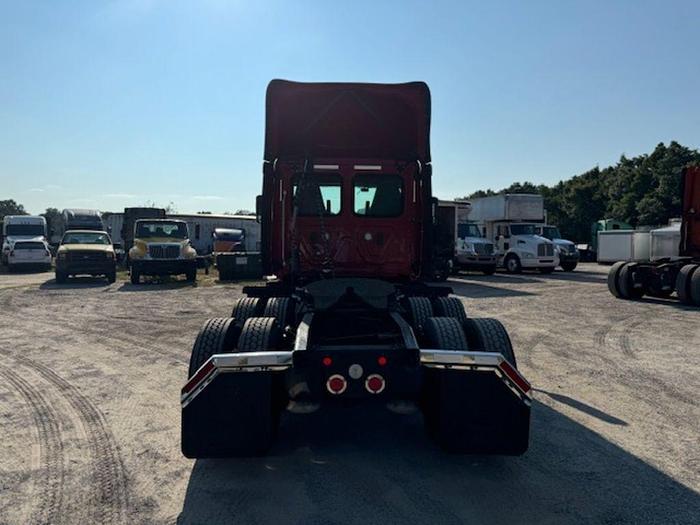 Used 2019 Freightliner® Cascadia®