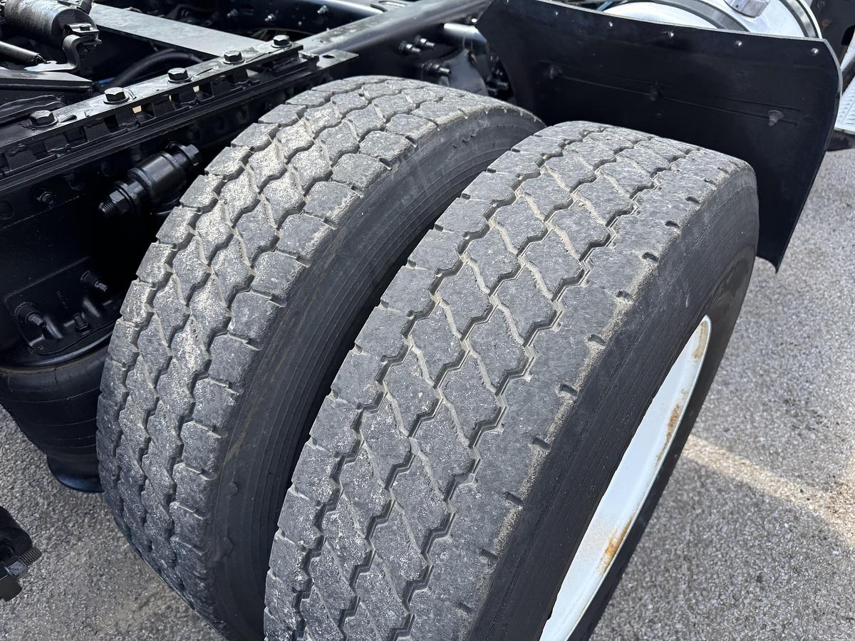 Used 2016 Freightliner® M2 106