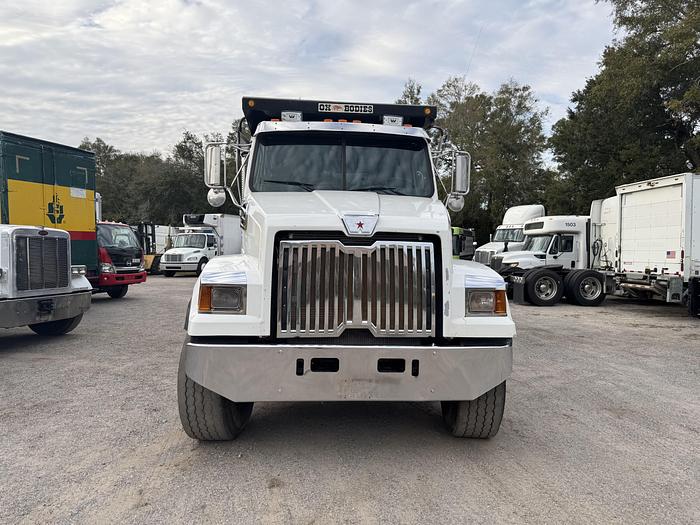 Used 2016 WESTERN STAR 4700 SF