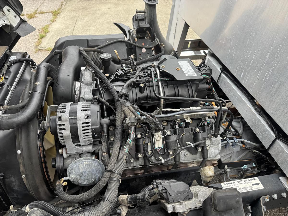 Used 2014 ISUZU NPR HD