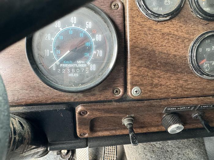 Used 1988 Freightliner® FLB