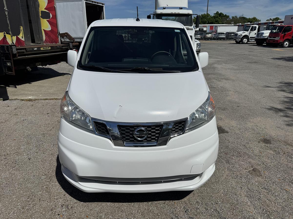 Used 2015 NISSAN NV200 SV