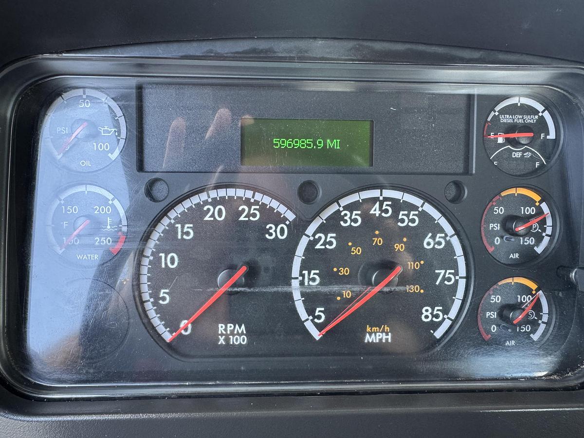 Used 2016 Freightliner® M2 106