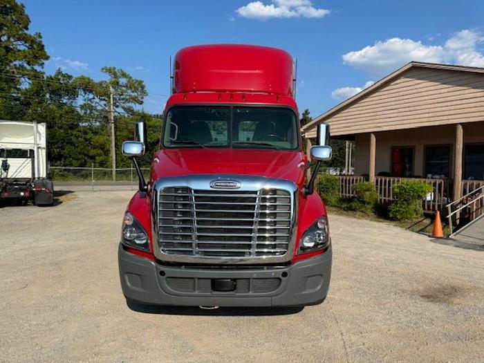 Used 2019 Freightliner® Cascadia®
